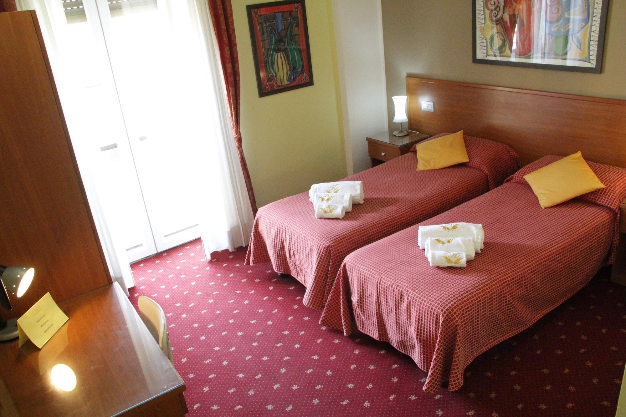 Hotel Lugano Milano Esterno foto