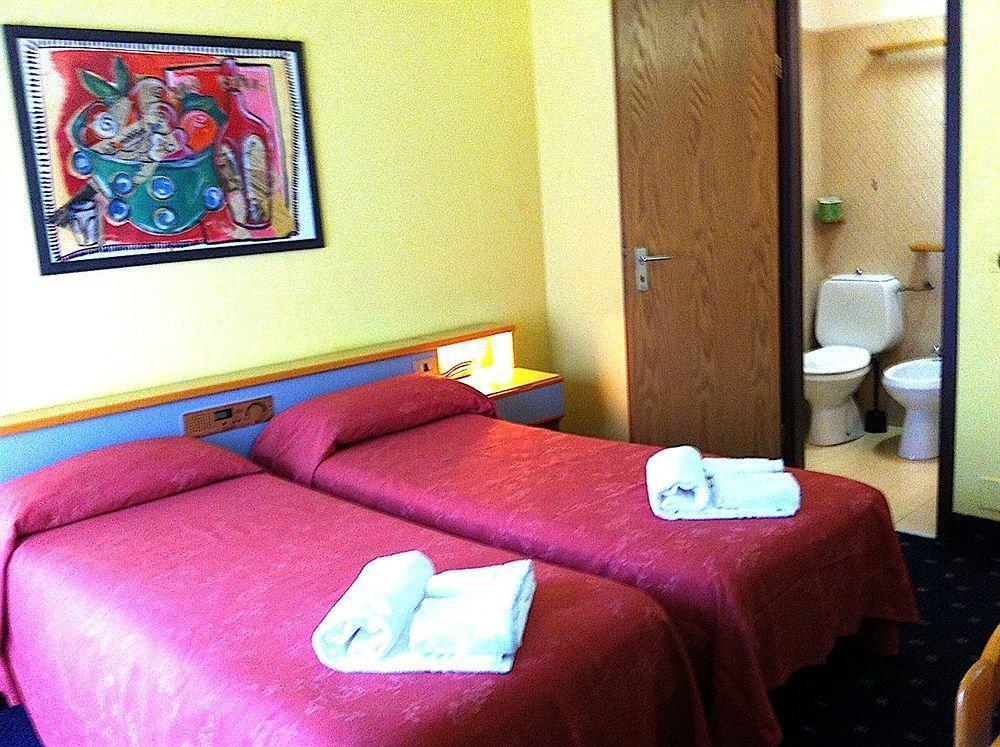 Hotel Lugano Milano Esterno foto