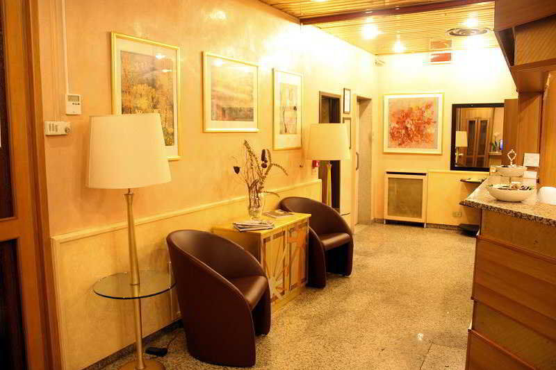 Hotel Lugano Milano Esterno foto