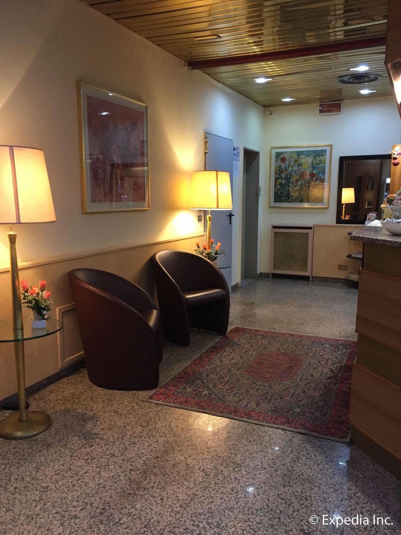 Hotel Lugano Milano Esterno foto